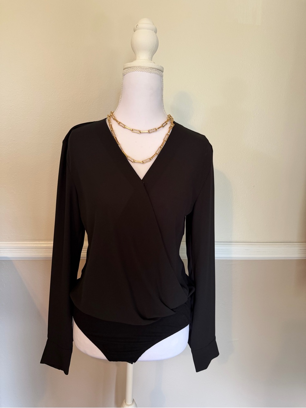Black  Long-Sleeve Women's wrap Top bodysuit